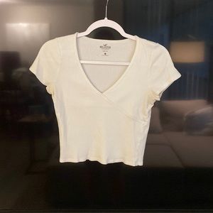 White crop tee